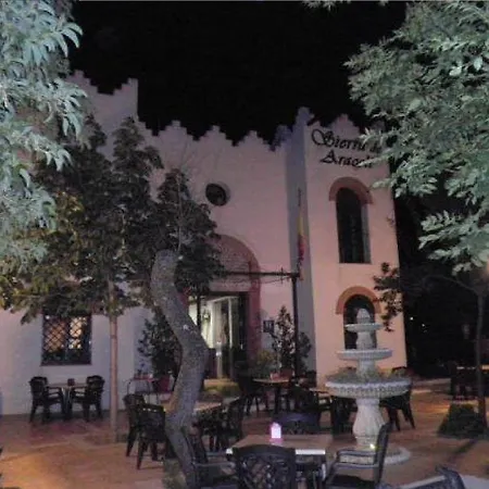 Sierra De Araceli 2* لوسينا