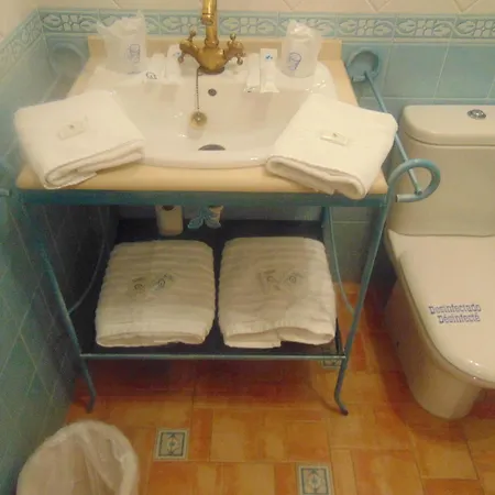 Hotel Sierra De Araceli