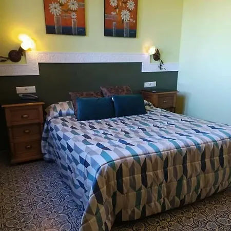 Hotel Sierra De Araceli 2*