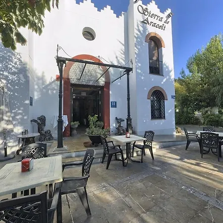 מלון Sierra De Araceli 2*